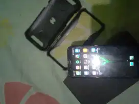 jual Xiaomi BlackShark gaming hp ram 8 - 128 fullset tt bt barter