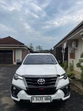 Toyota Fortuner VRZ TRD Th 2019 Istimewa