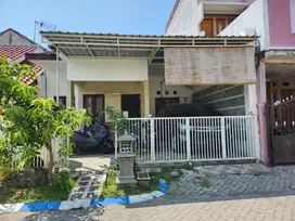 Dijual Rumah Gedangan Puri Surya Jaya Cluster Taman Paris Sidoarjo