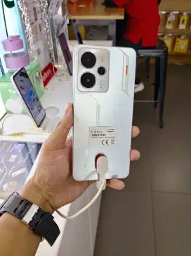 Realme14 5G Gaming Ngebut