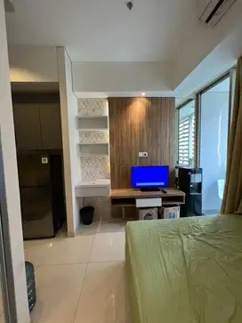 Di Sewakan Apartemen Taman Anggrek Residences Studio furnish
