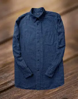 KEMEJA UNIQLO KOTAK2, SIZE : XL (LD118,P75)