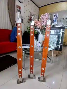 Railing Double Full Kayu Model Jari Jari
