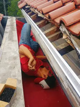 Tukang cat, perbaikan atap bocor & sipil