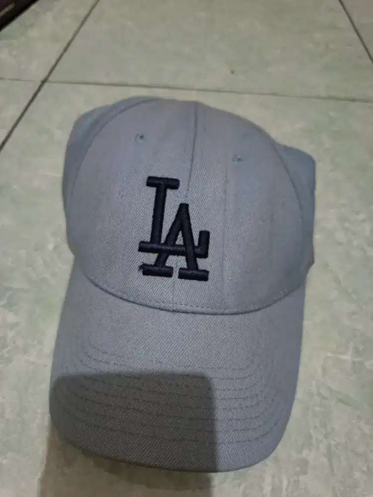 Topi MLB dan topi vintage