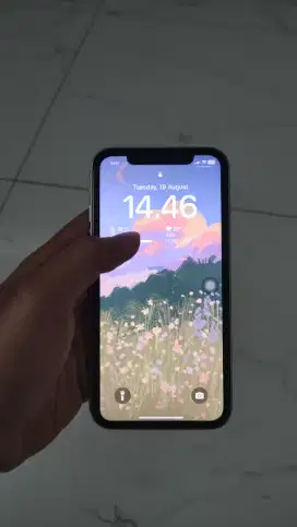 Iphone 11 white 128gb Resmi ex iBox