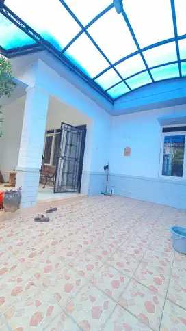 Dijual Rumah Semi Furnished di Paradise Serpong Tangerang Selatan