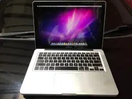 BANTU SODARA Jual Macbook 2011 -No Minus Tinggal pakai