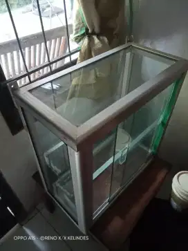 Etalase rokok..ukuran umuny etalase rokok