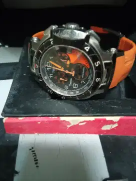 tissot moto gp 2011 like new limited edition
