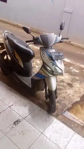 Jual Vario karbu 2010