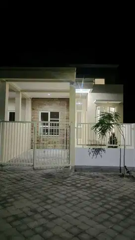 Dijual Rumah Siap Huni  Lokasi  Bumi Wonorejo Asri - Rungkut Surabaya