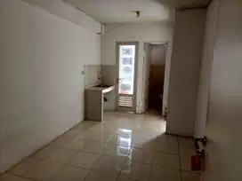 disewakan murah APARTEMEN 2 kmr GADING NIAS EMERALD KOSONG TAHUNAN