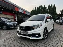 5JT MOBILIO RS CVT 2018 WHITE EDITION RARE ITEM !