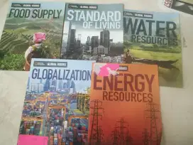 Buku baca global issues