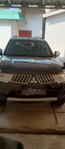 pajero sport Exceed 2011 AT