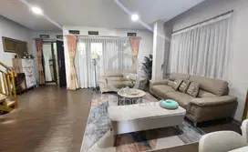 DIJUAL RUMAH SIAP HUNI DI BOJONGKONENG CIKUTRA BANDUNG