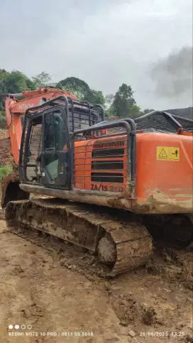 Exca Hitachi 210F 2018
di Samarinda
