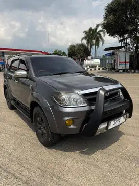 Toyota Fortuner 2008 ISTIMEWA Plat R Purwokerto Type G 2.5 MT Diesel
