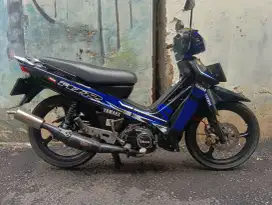 Yamaha f1zr 96 2T