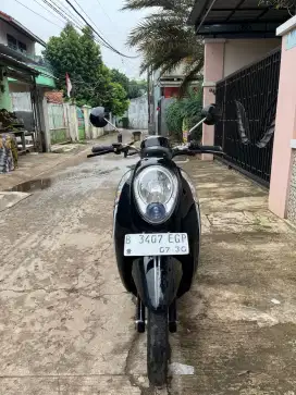 Scoopy tahun 2015 pajak hidup panjang