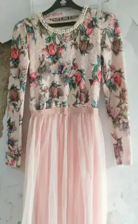 Gamis Bunga2 variasi tutu dibagian bawah