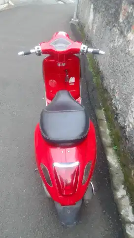 Vespa primavera