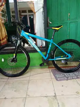 Speda gunung Polygon monarch 4 malang kota