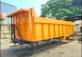Murah Dump Truck engkel 4x2 Hino ranger dumptruck lohan Nisan