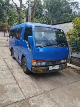 Isuzu elf nhr55 AC PS THN 2006