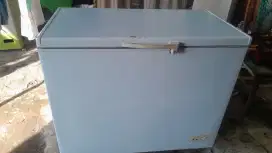 Freezer Box SANYO 300L