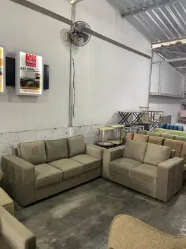 sofa 3.2seater model minimalis