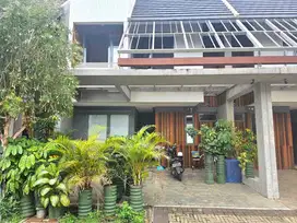 Disewa rumah asera nishi harapan indah bekasi