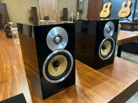 SPEAKER B&W CM5