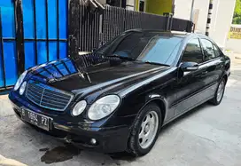 Mercedes-Benz E200K 2008 Bensin