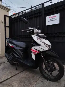 Honda Beat Tahun 2022 Lengkap