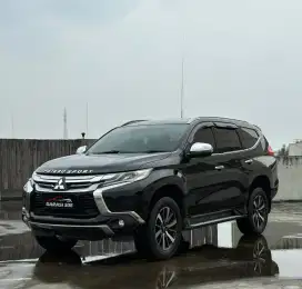 Mitsubishi Pajero Sport 2.4L Dakar 4x2 AT Tahun 2019 Warna Hitam km 77