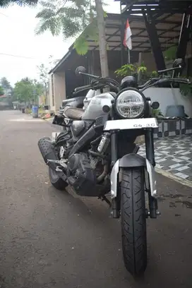 Yamaha XSR 155 2020 Silver Matte
