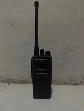 HT Motorola XIR P3688 VHF 136 - 174 New