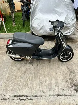 Vespa sprint 150