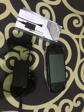 Psp seri 2000 (hitam)