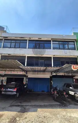 Disewakan Ruko di Boulevard Timur Kelapa Gading Jakarta Utara
