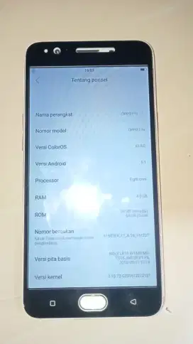 Handphone Oppo F1s