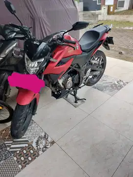 DIJUAL MOTOR HONDA CB150R SE TAHUN 2020