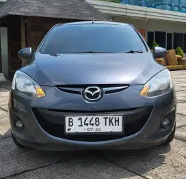 Mazda 2 2010 Bensin