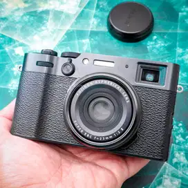 Fujifilm X100VI. Fullset Like New. Garansi FFID 2026. Fuji X100 VI