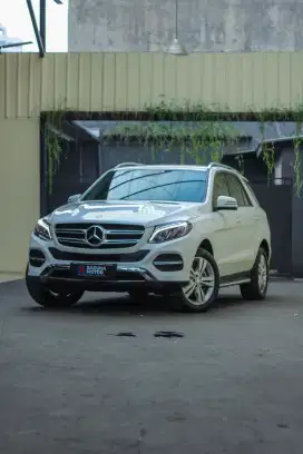 MERCEDES BENZ GLE 400 2016