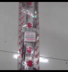 SHOCK HIDROLIK BAGASI SUZUKI ERTIGA LAMA