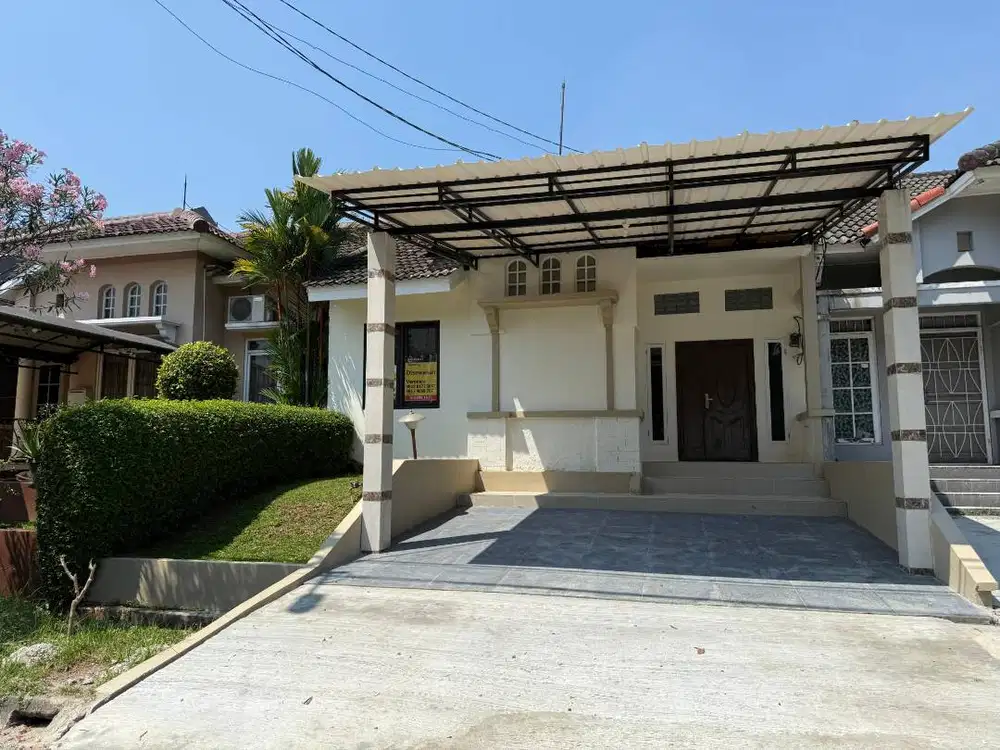 Disewa/jual Rumah di Perumahan Dago, Lippo Cikarang (KT 2+1, KM 2+1)