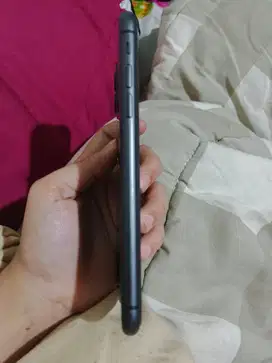 Jual cepat ni ip 11 secound blm 1 tahun